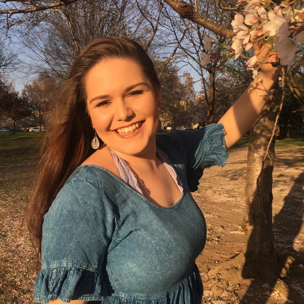 Meet your Posher, Carrie